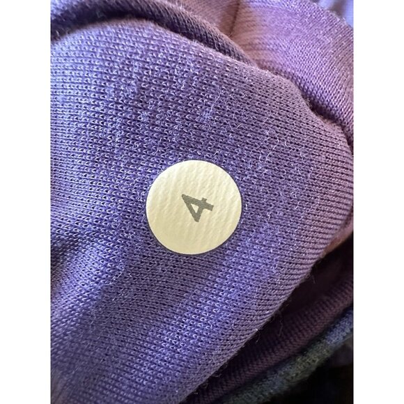 LULULEMON Wunder Under Crop Leggings Full-On Luon Purple Iris Floral Black Sz 4 - Picture 11 of 11